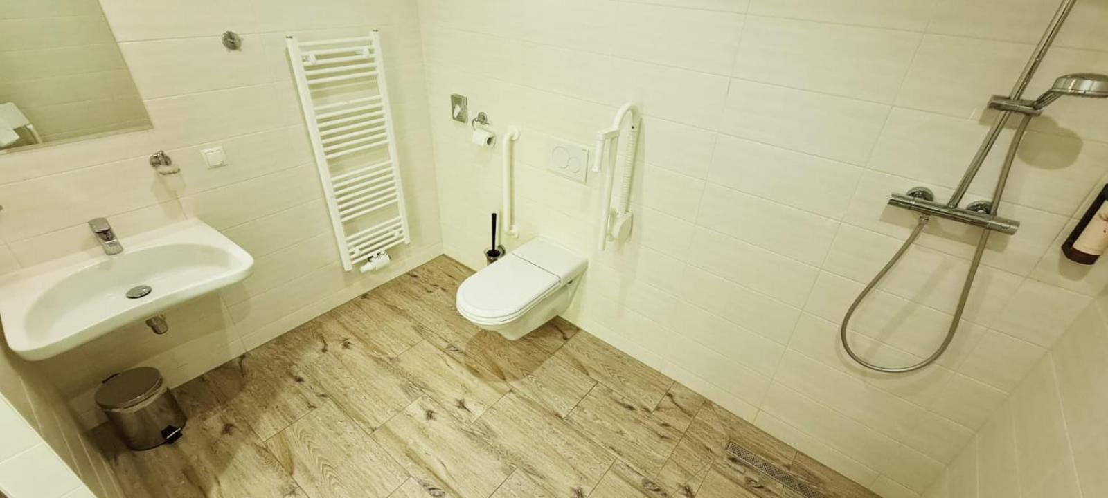 Kurhotel Renona Rehabilitation Земеринг Стая снимка